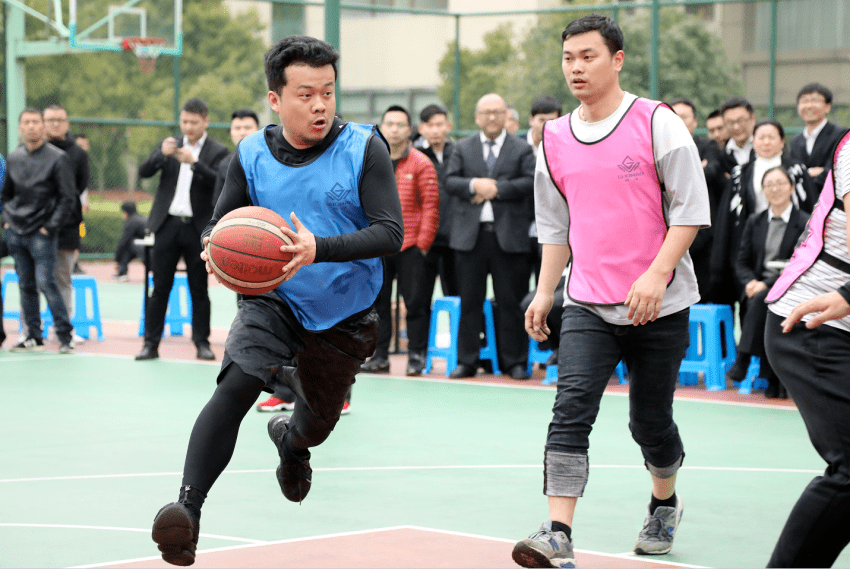 傳承為夢想 拼爭攀新高 國茂籃球隊一代隊員光榮退役 傳承為夢想 拼爭攀新高 國茂籃球隊一代隊員光榮退役